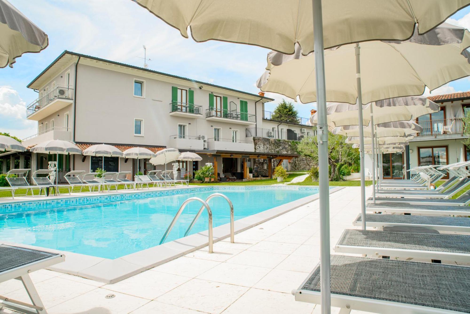 Residence Molino - Holiday Apartments Manerba del Garda Exterior foto